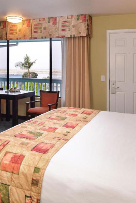 ENJOY TOP LIFESTYLE AMENITIES AT Bay View Inn